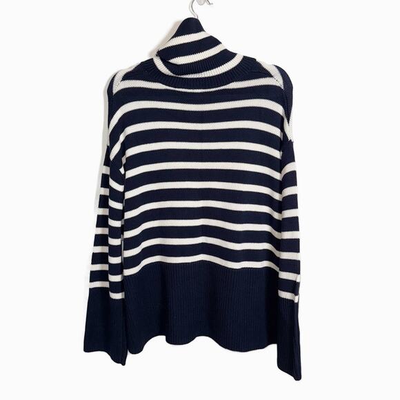 GAP NWT 24/7 Split‑Hem Stripe Turtleneck Sweater Women’s Medium 100% Cotton Navy - Picture 2 of 12